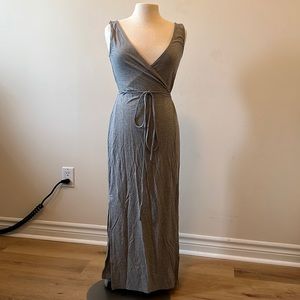 Sleeveless grey wrap dress